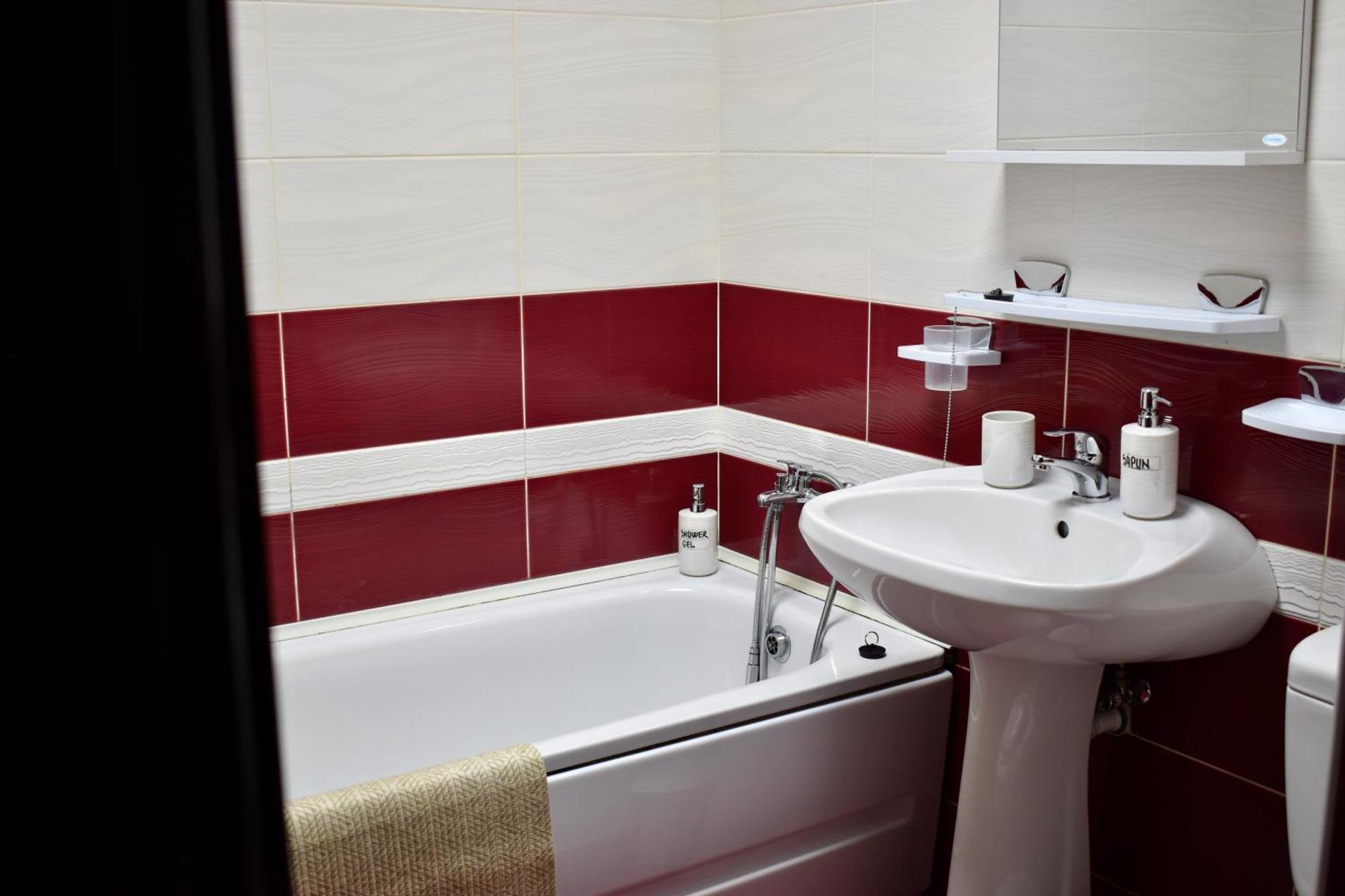 Enjoy Apartments - Spacious Retreat In Our Villa Cluj-Napoca Esterno foto
